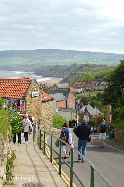 Travel Robin Hood Bay